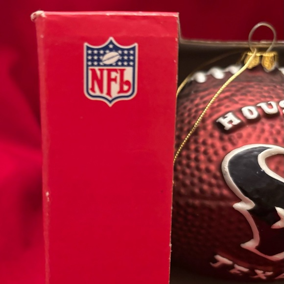 🏈Houston Texans NFL Holiday Ornament 🏈 - Picture 2 of 4
